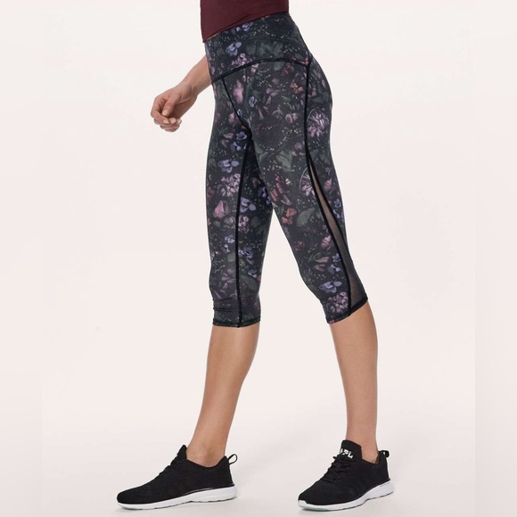 Lululemon Train Times Crop (17") Frozen Flourish Multi / Black SZ 8 - Picture 1 of 8